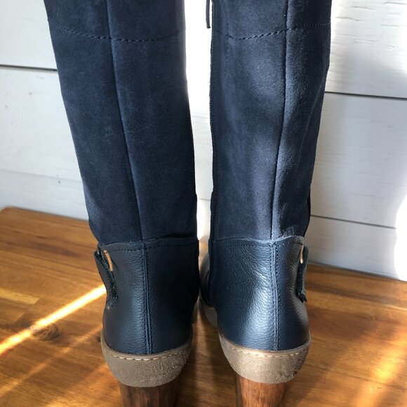 Women's Size 9 El Naturalista Blue Suede Boots - Picture 4 of 6